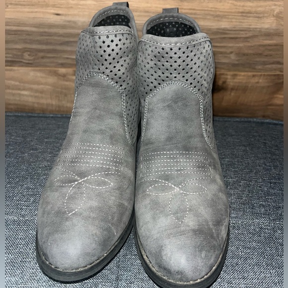 Women’s Gray Booties - Picture 2 of 4